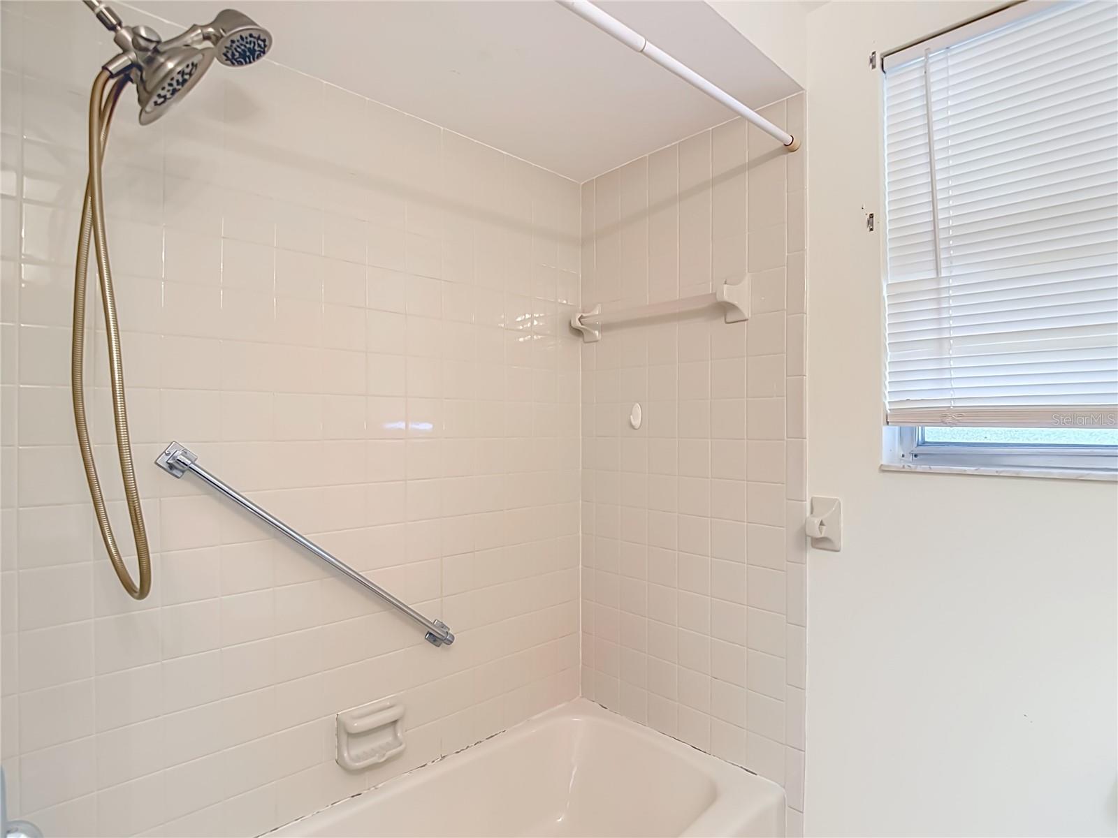 10328 Loquat Dr Property Photo 27