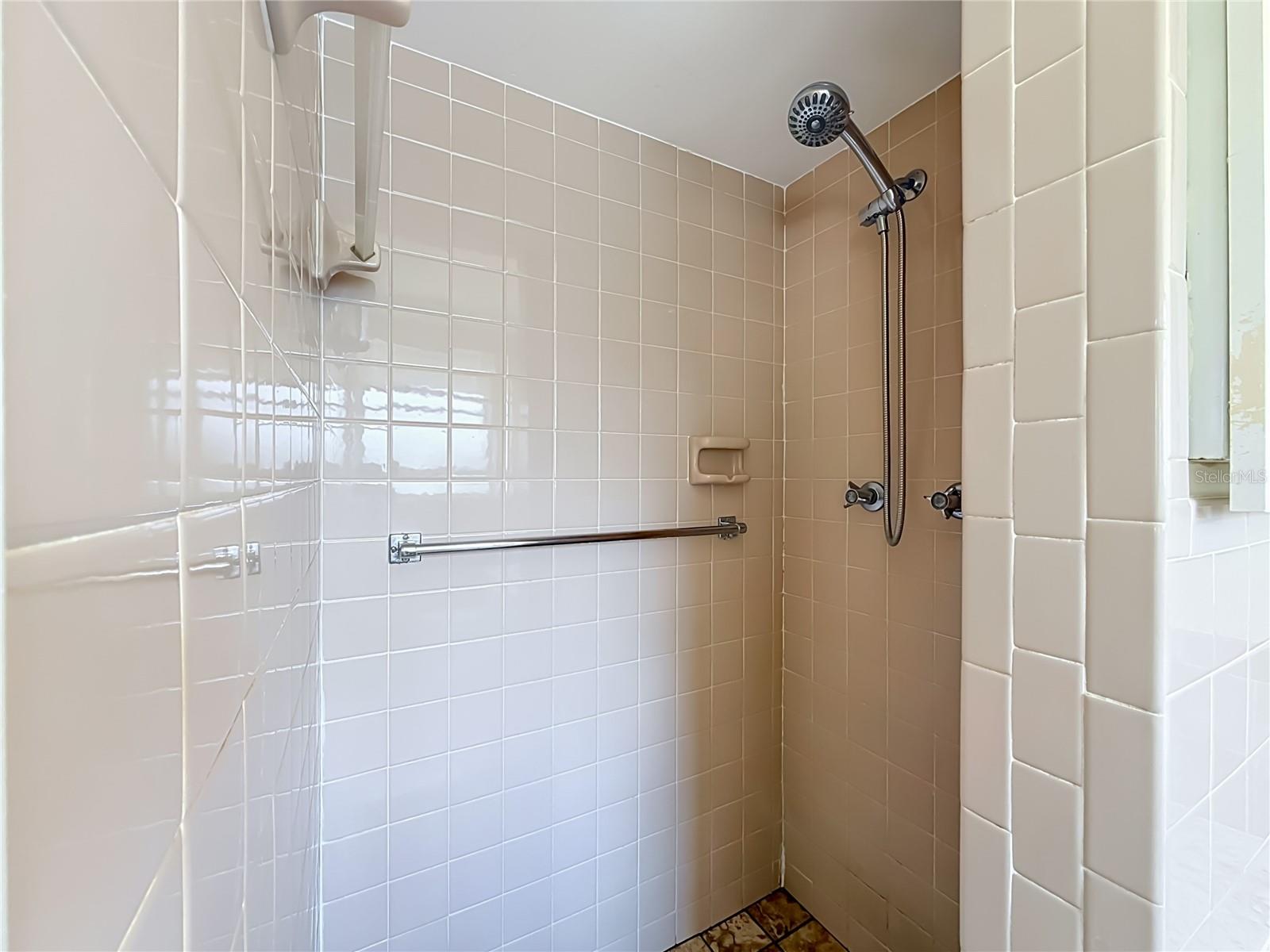 10328 Loquat Dr Property Photo 35