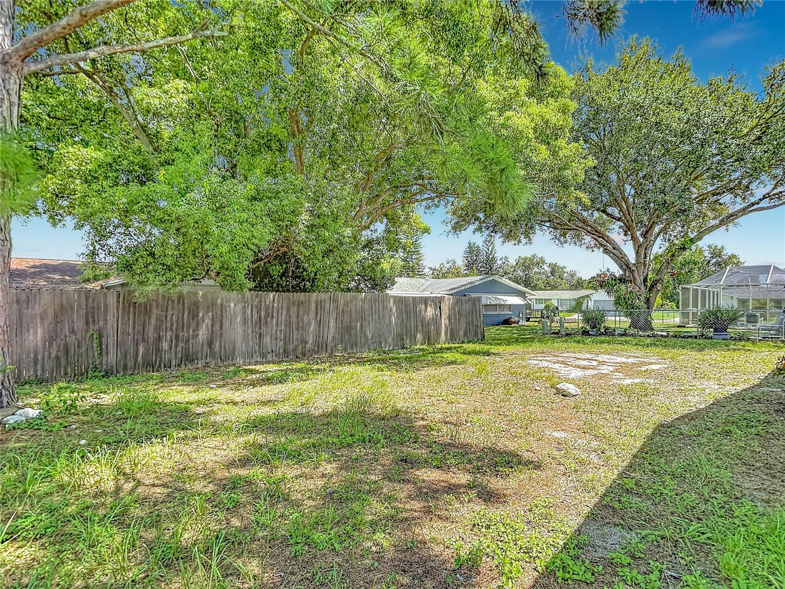 10328 Loquat Dr Property Photo 46