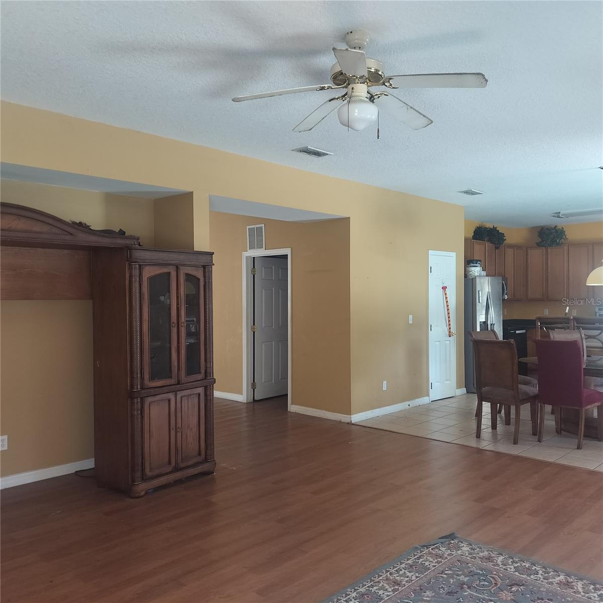 529 Aldridge Ln Property Photo 8