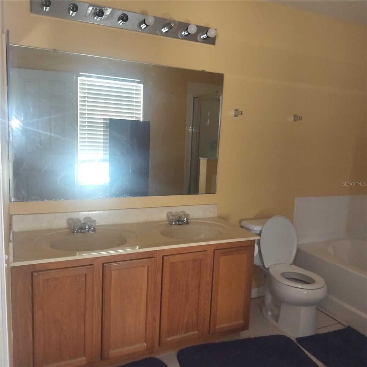 529 Aldridge Ln Property Photo 20
