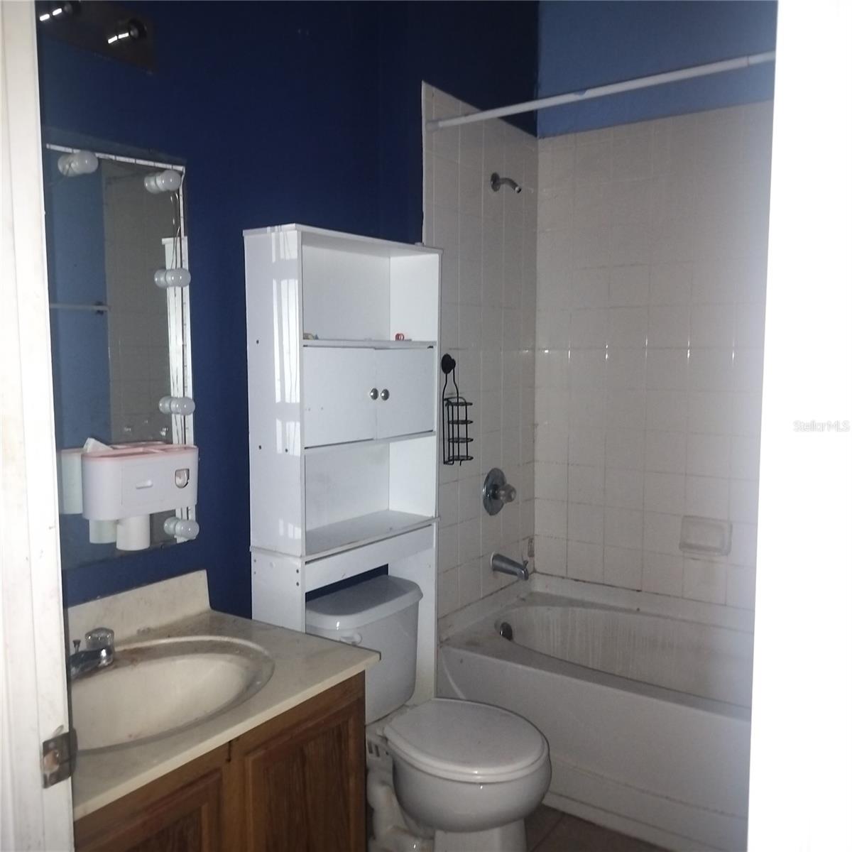 529 Aldridge Ln Property Photo 23