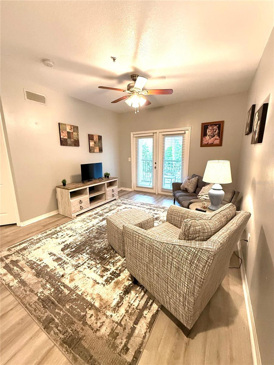 1810 E Palm Ave #5119 Property Photo 2