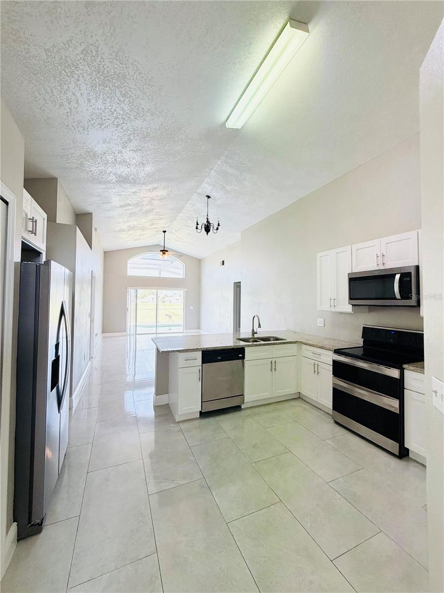 207 Langham Dr Property Photo 15