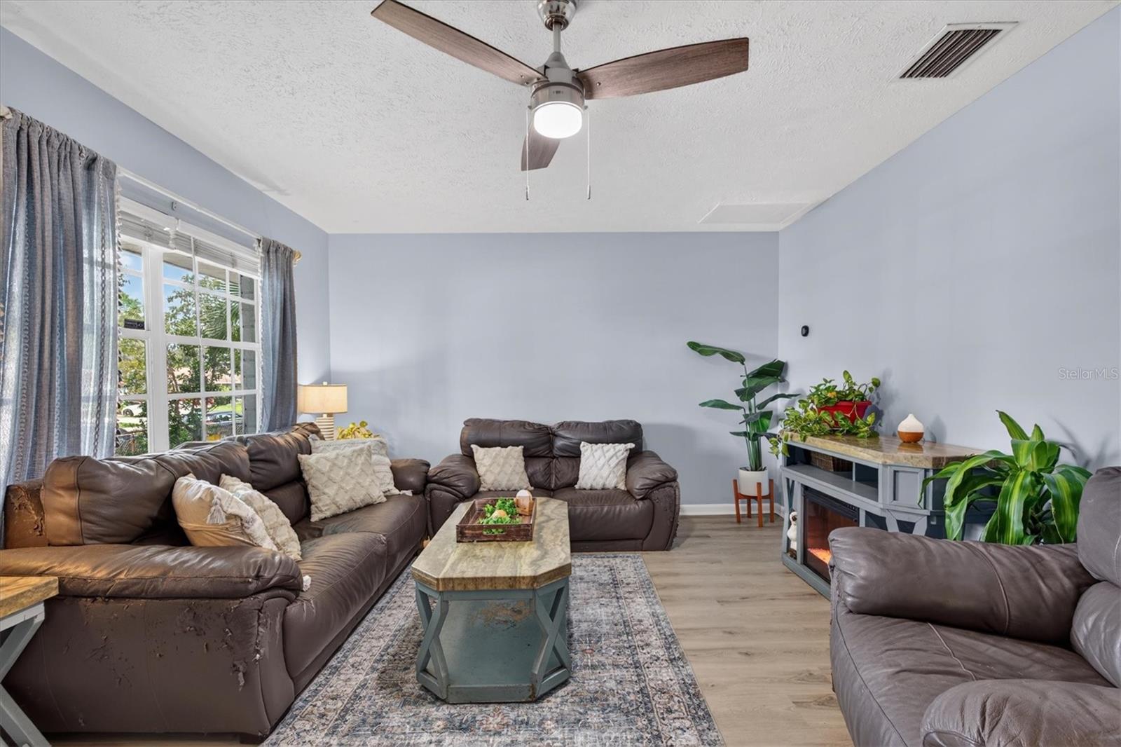 508 Cocoplum Dr Property Photo 15