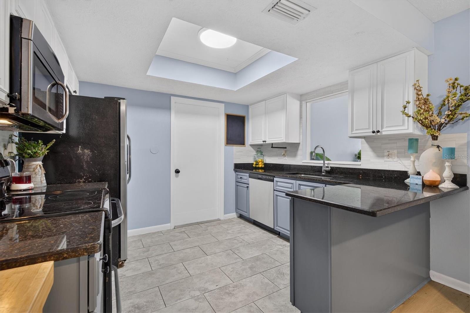 508 Cocoplum Dr Property Photo 20