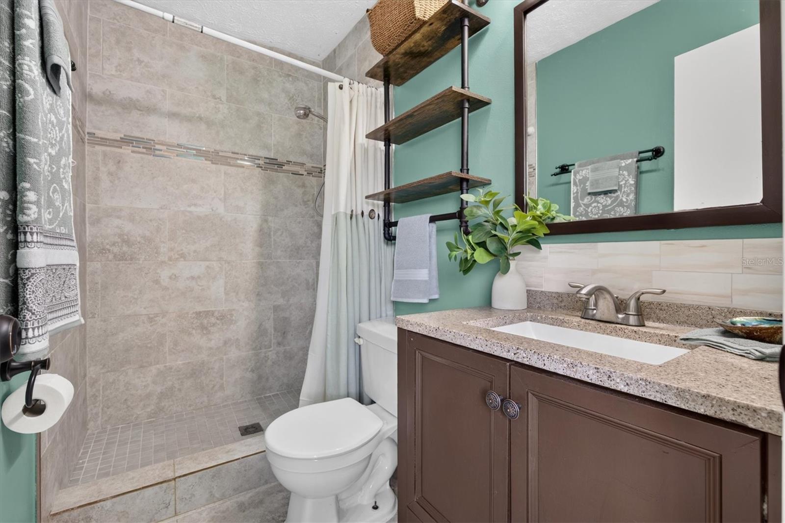 508 Cocoplum Dr Property Photo 28