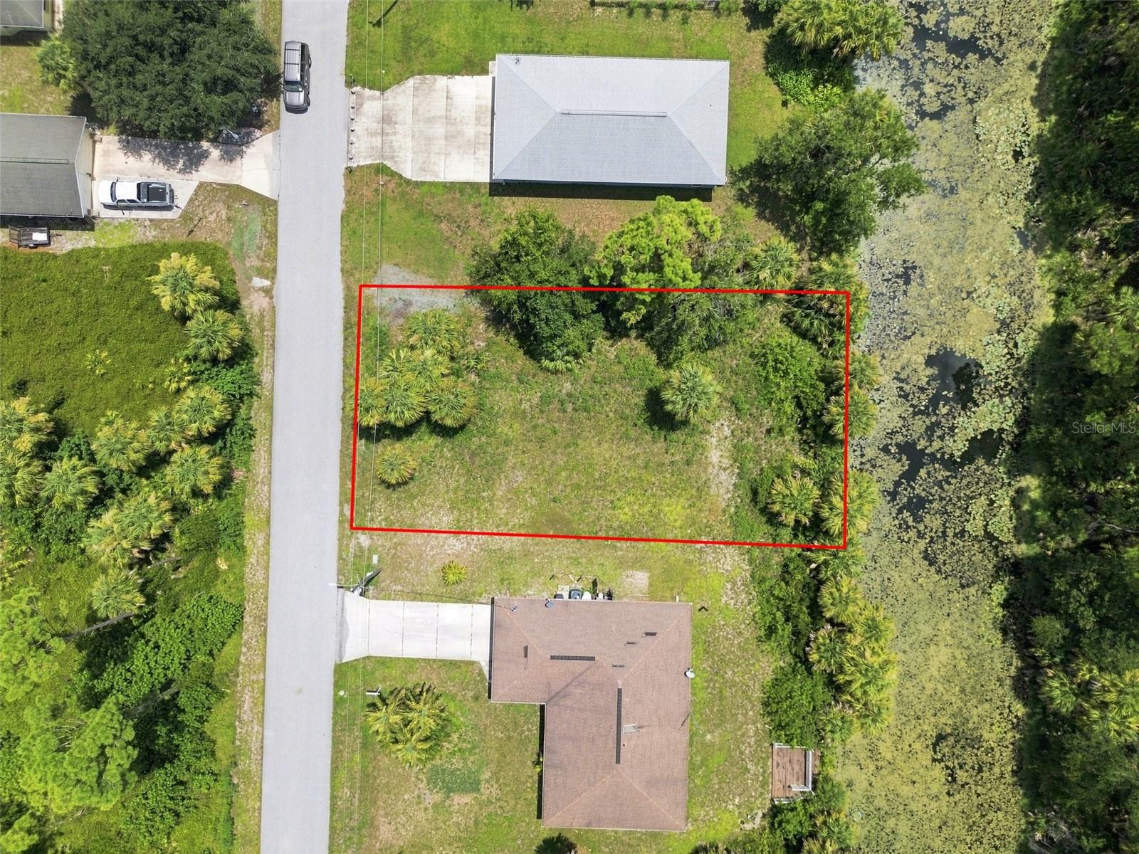 287 Kindred Blvd Property Photo 1