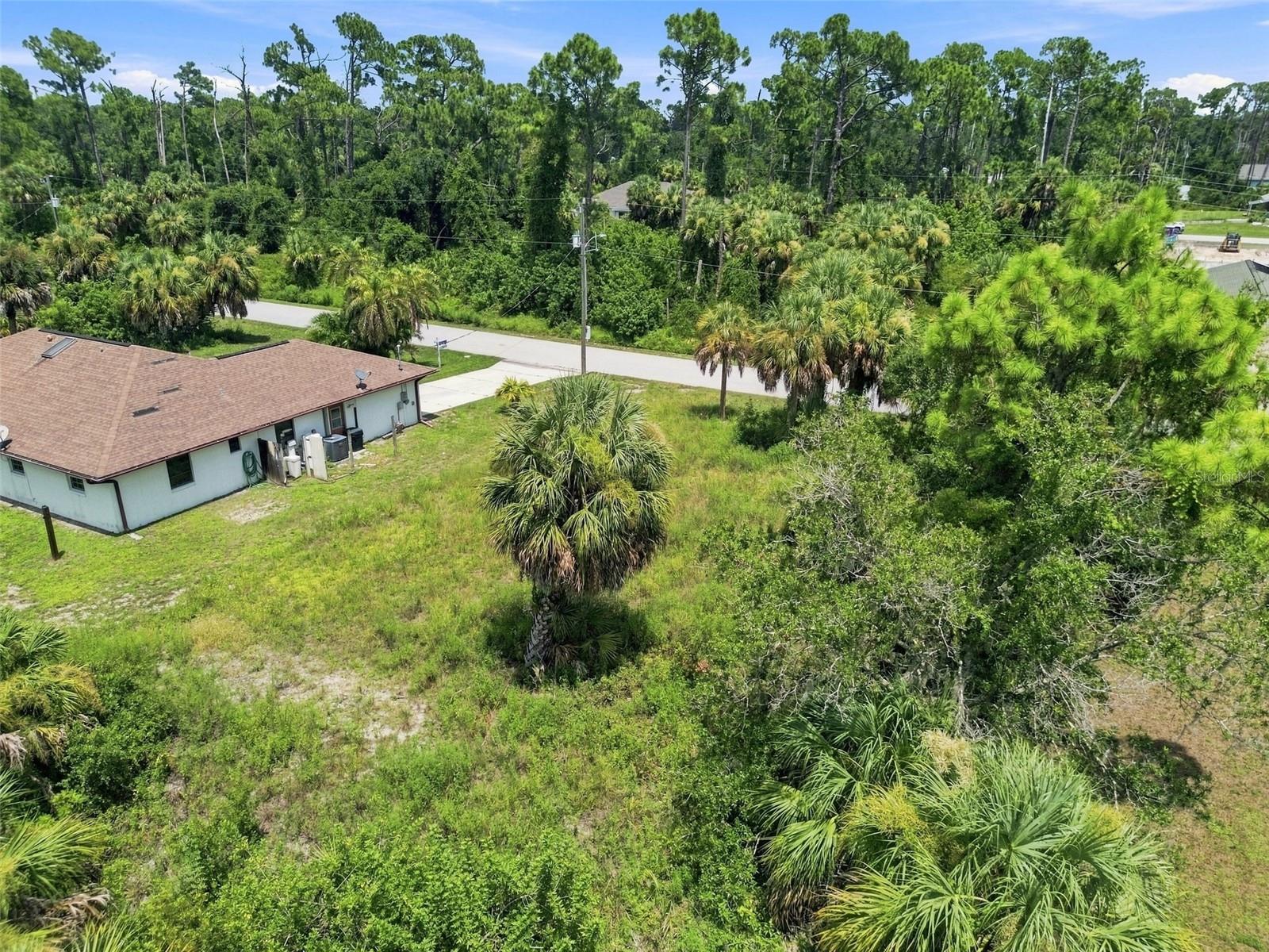 287 Kindred Blvd Property Photo 24
