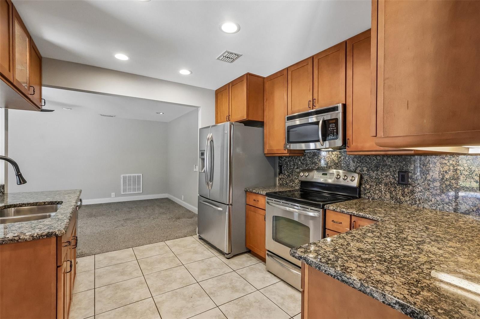 308 Hernando Rd Property Photo 15