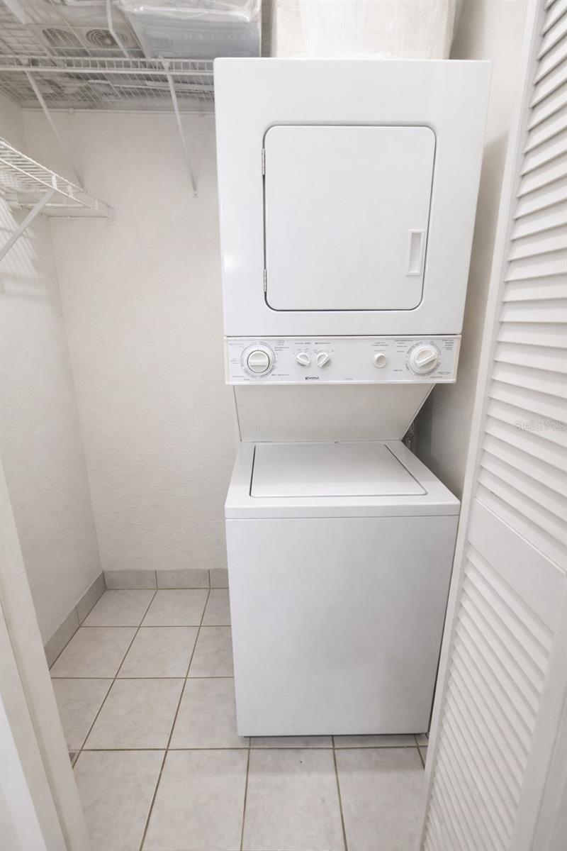 1428 Arrowhead Cir W Property Photo 10