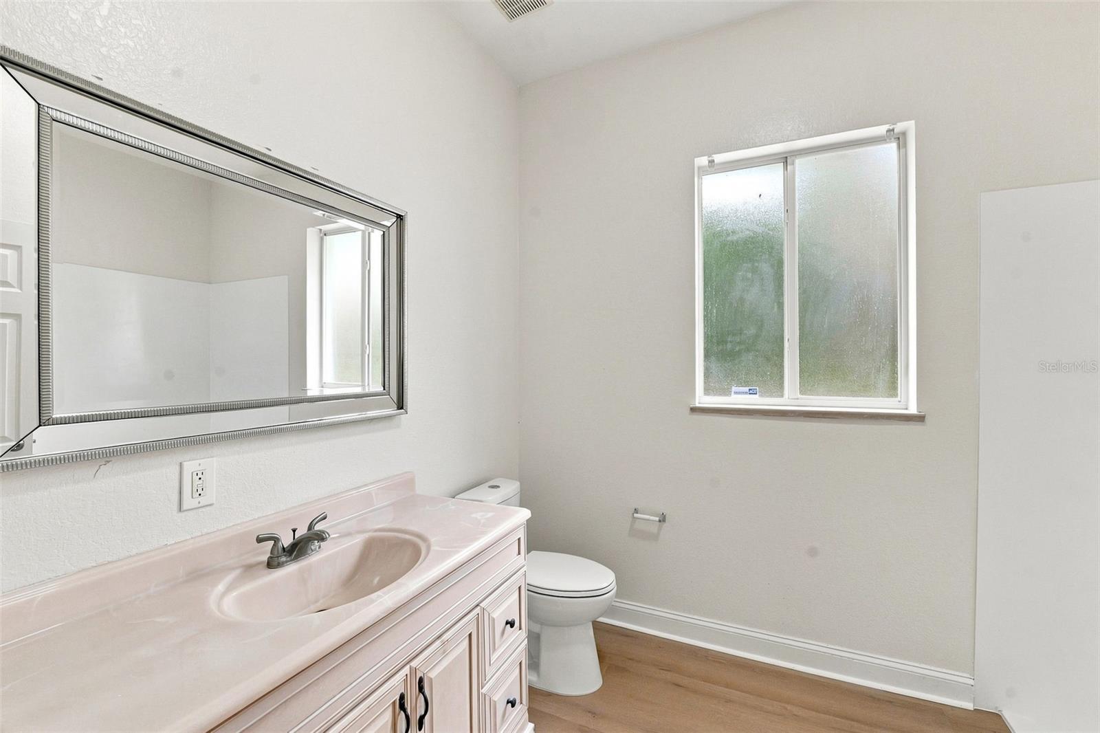 837 Lily St Property Photo 42