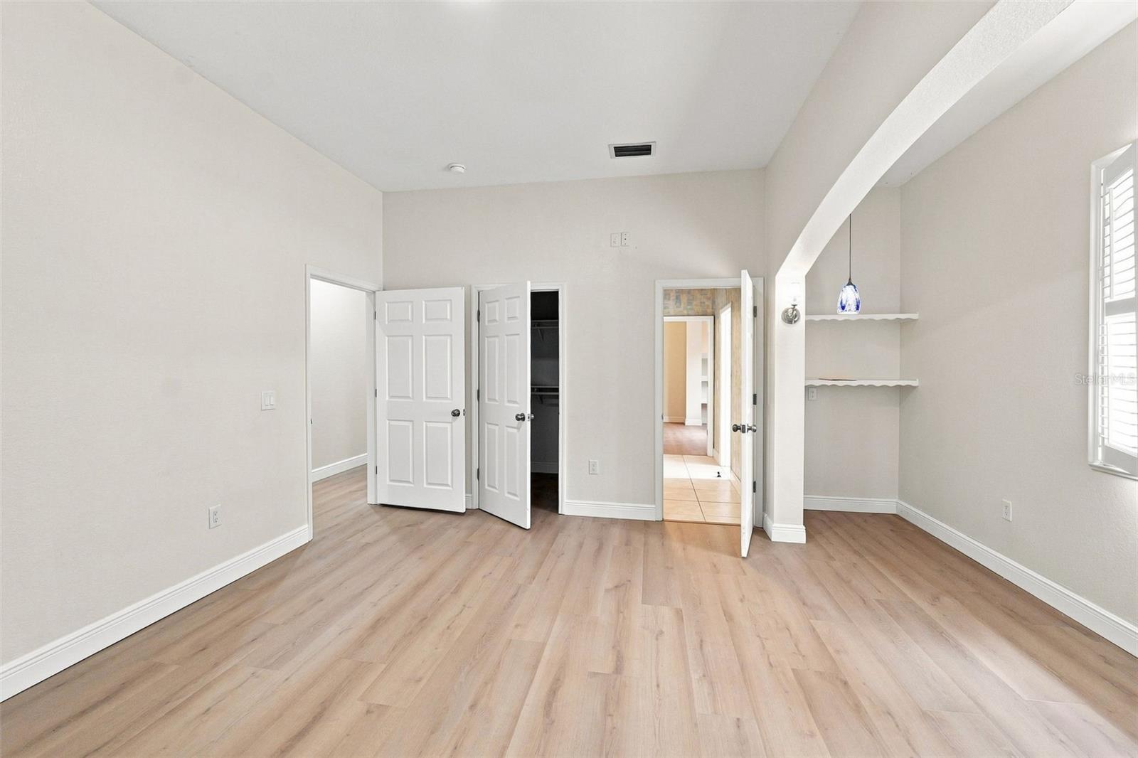 837 Lily St Property Photo 45
