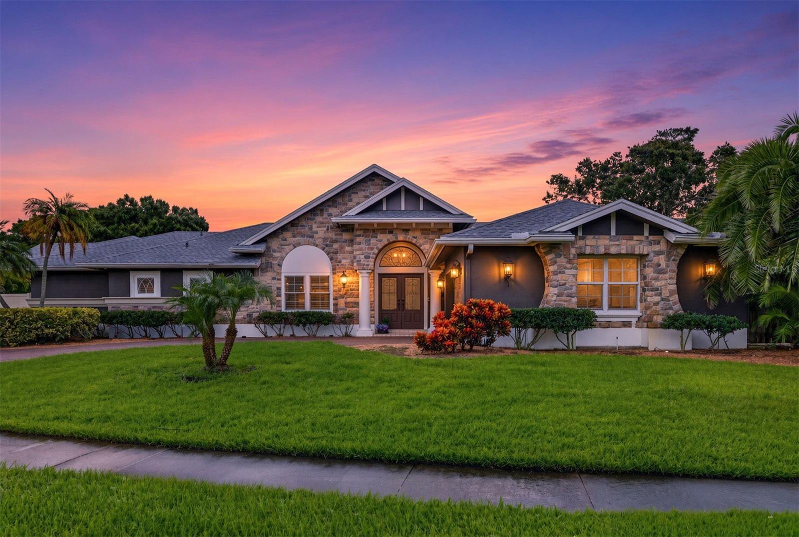 1400 75th Cir Ne Property Photo