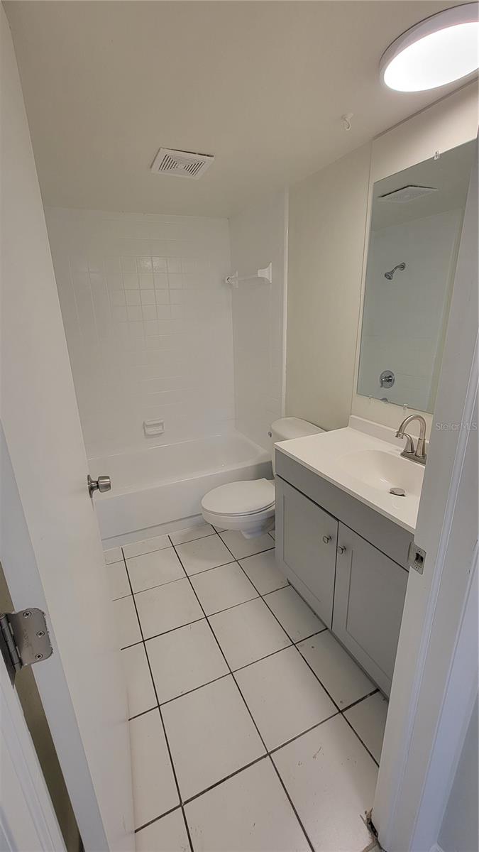 308 Avanda Ct #6 Property Photo 11