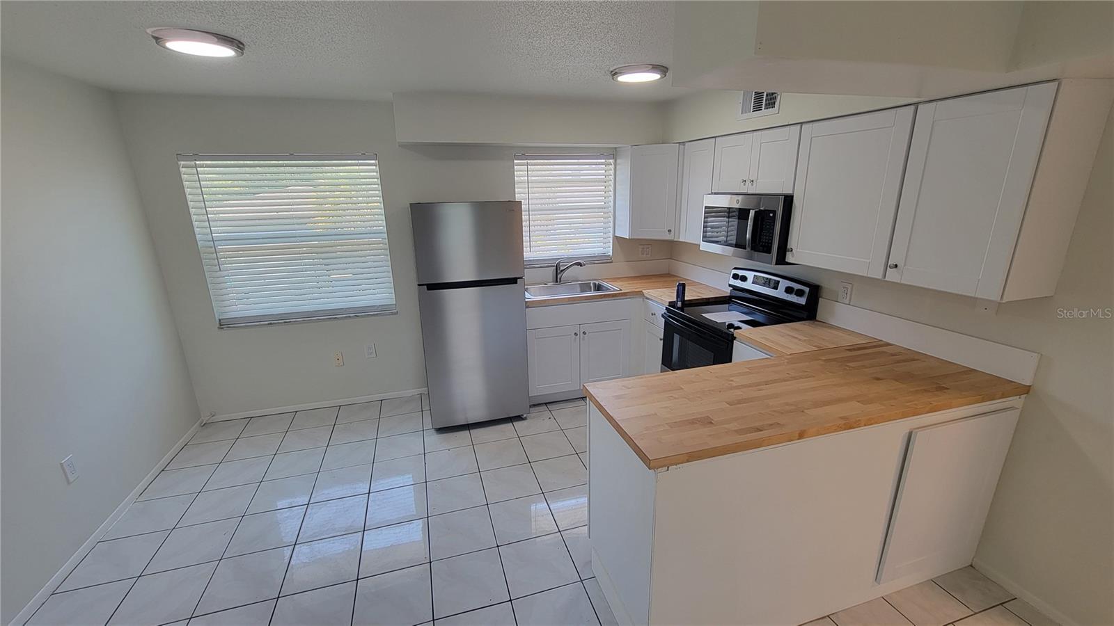 308 Avanda Ct #6 Property Photo 17