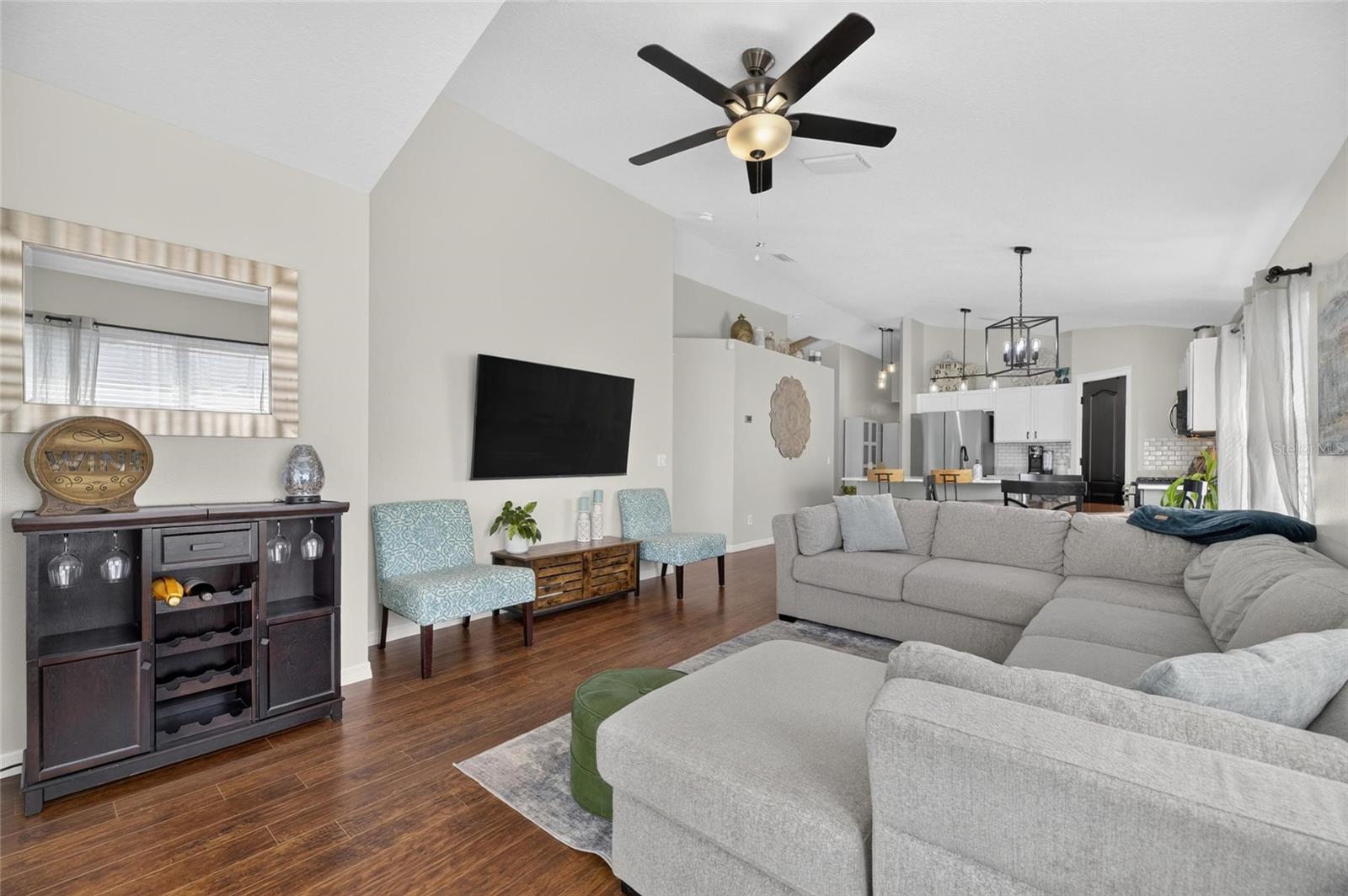 7629 Devonbridge Garden Way Property Photo 9