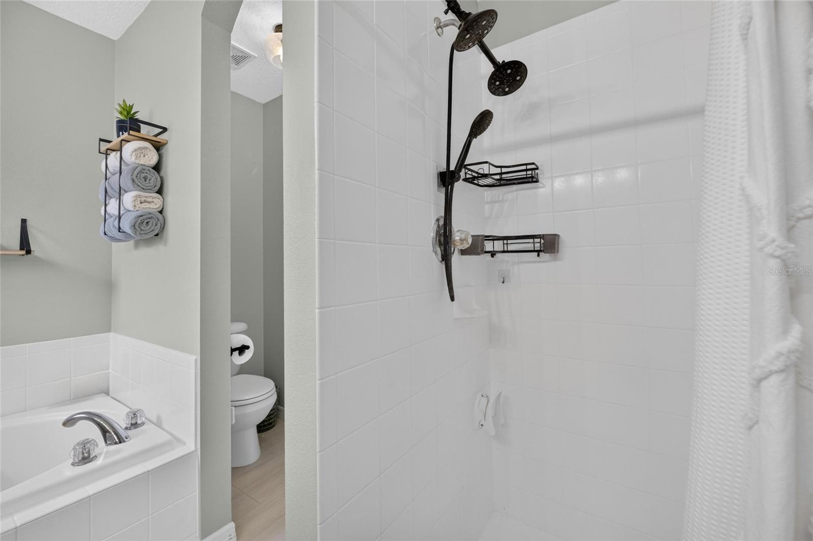 7629 Devonbridge Garden Way Property Photo 18
