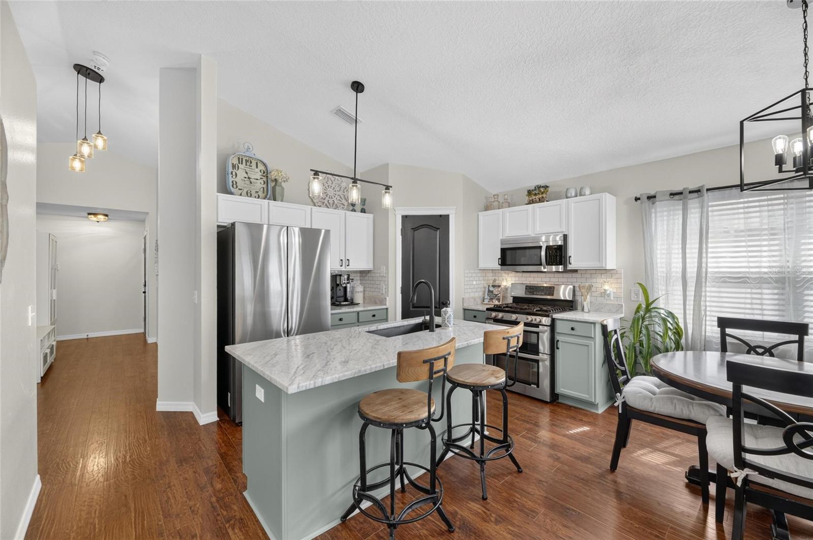 7629 Devonbridge Garden Way Property Photo 23