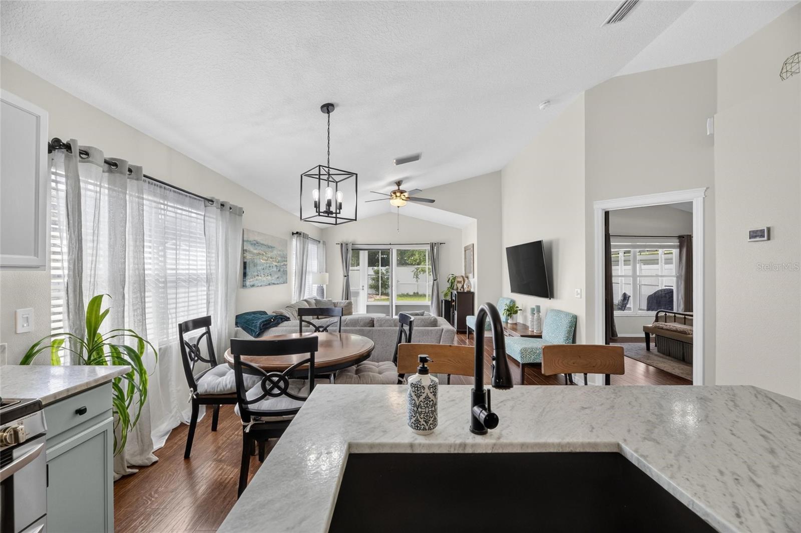 7629 Devonbridge Garden Way Property Photo 24