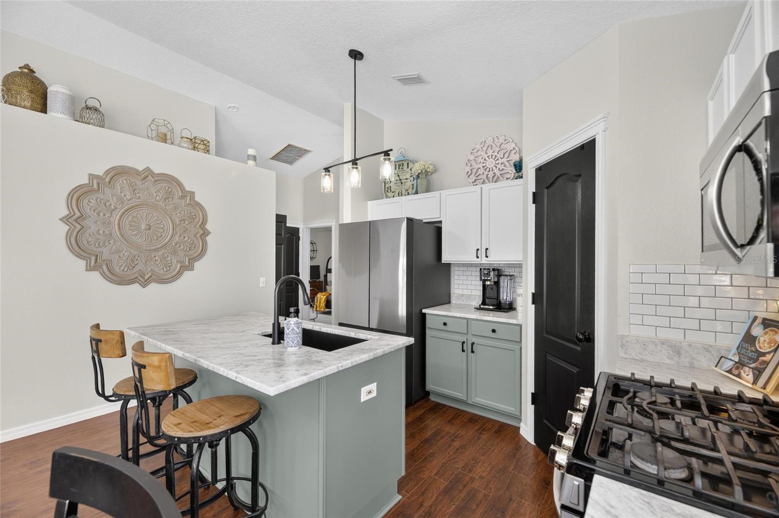 7629 Devonbridge Garden Way Property Photo 26