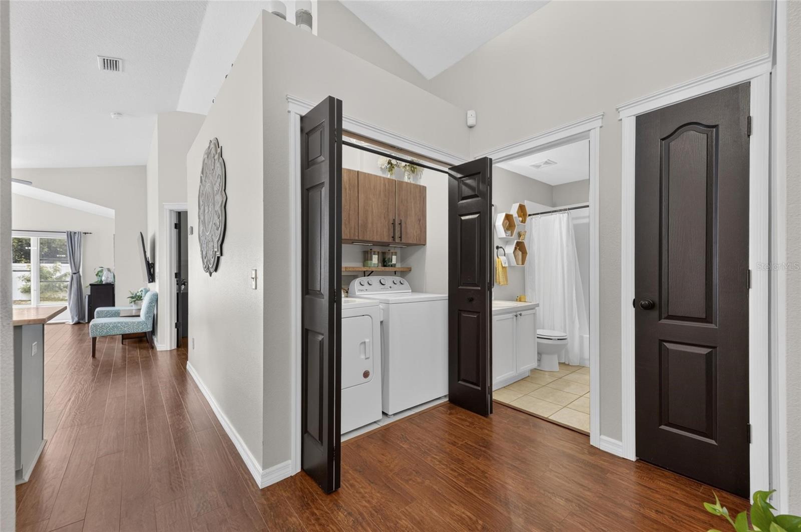 7629 Devonbridge Garden Way Property Photo 35