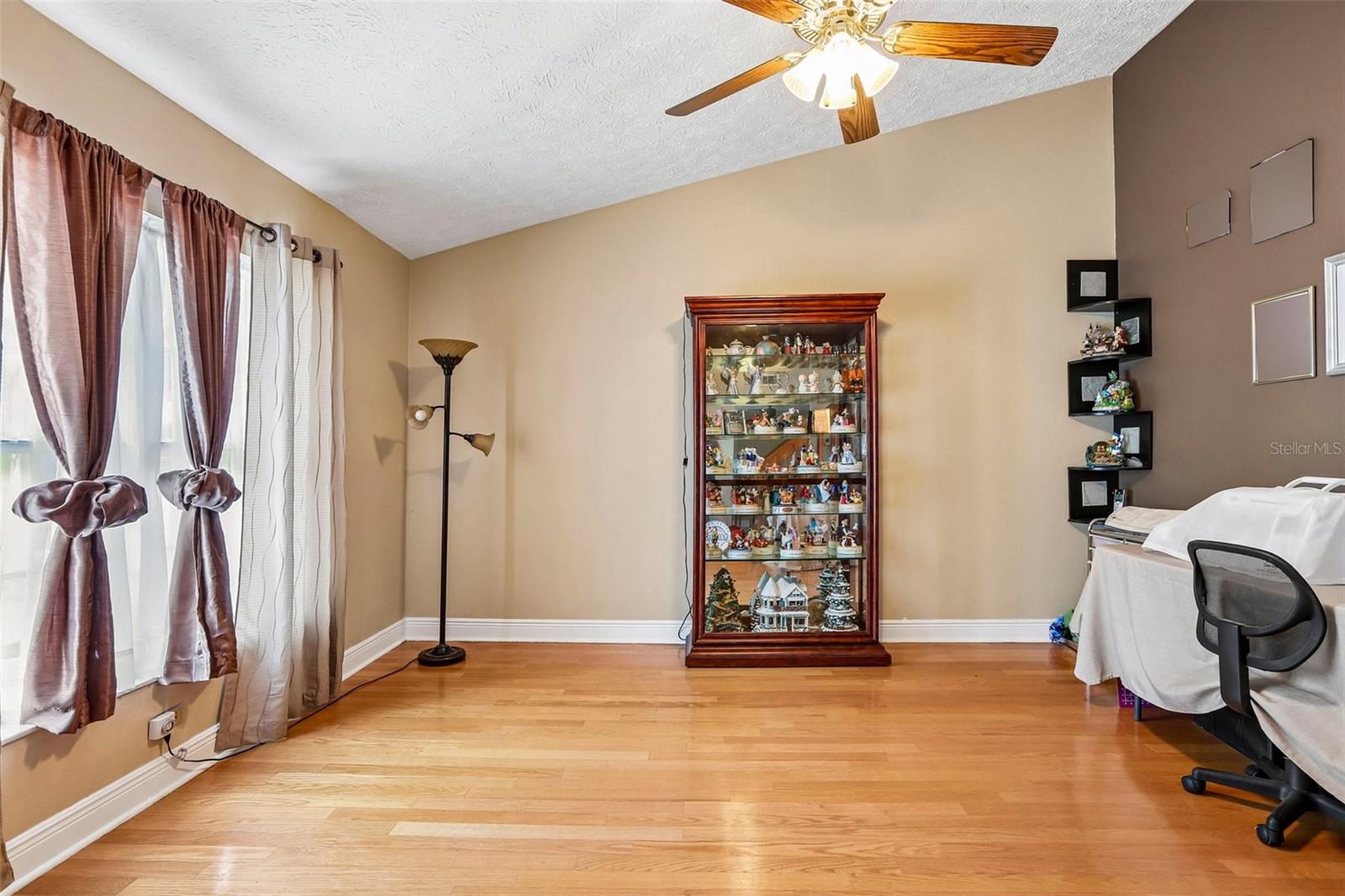 1424 Dumont Dr Property Photo 19