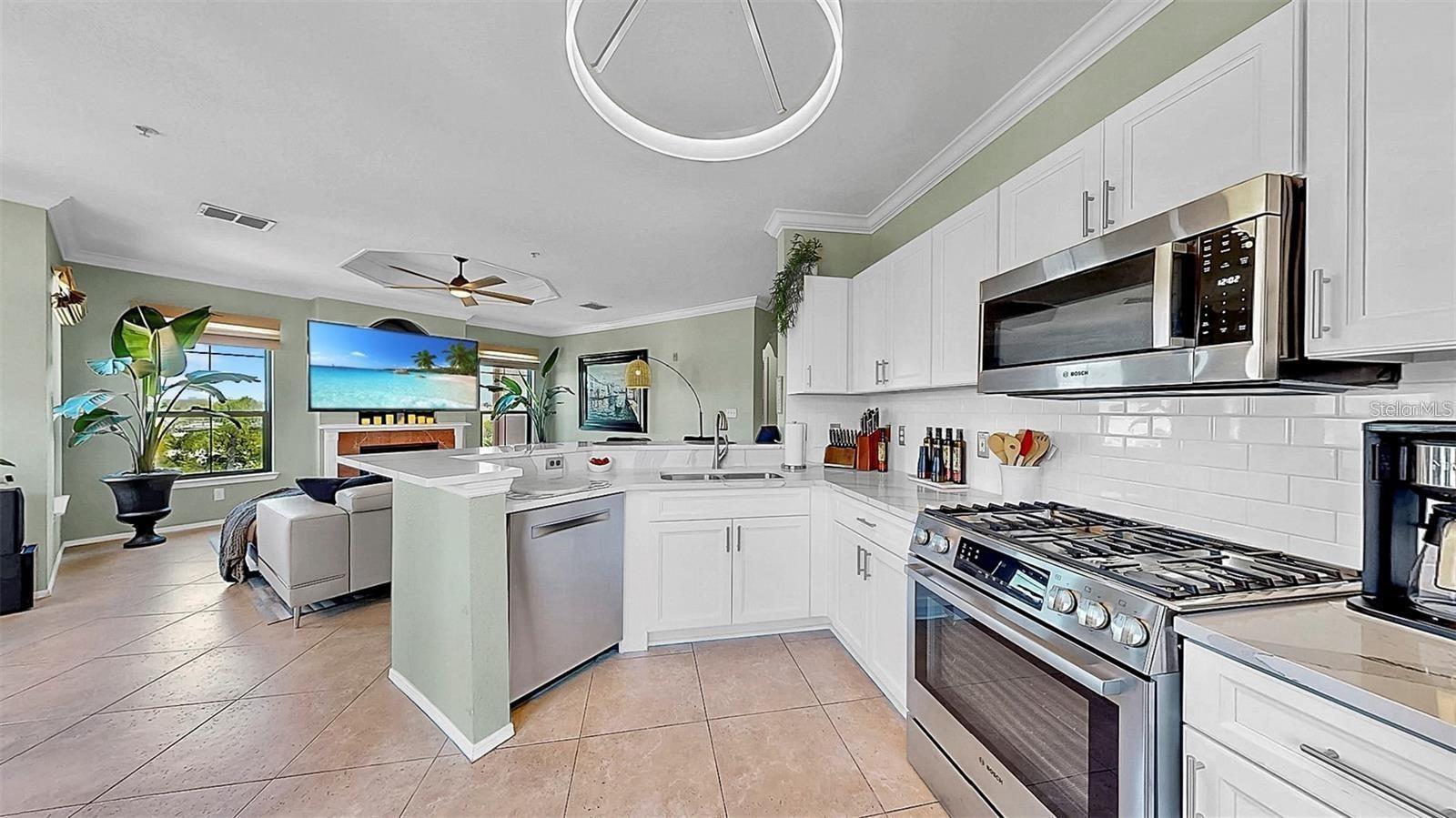 2773 Via Cipriani #1330b Property Photo 8