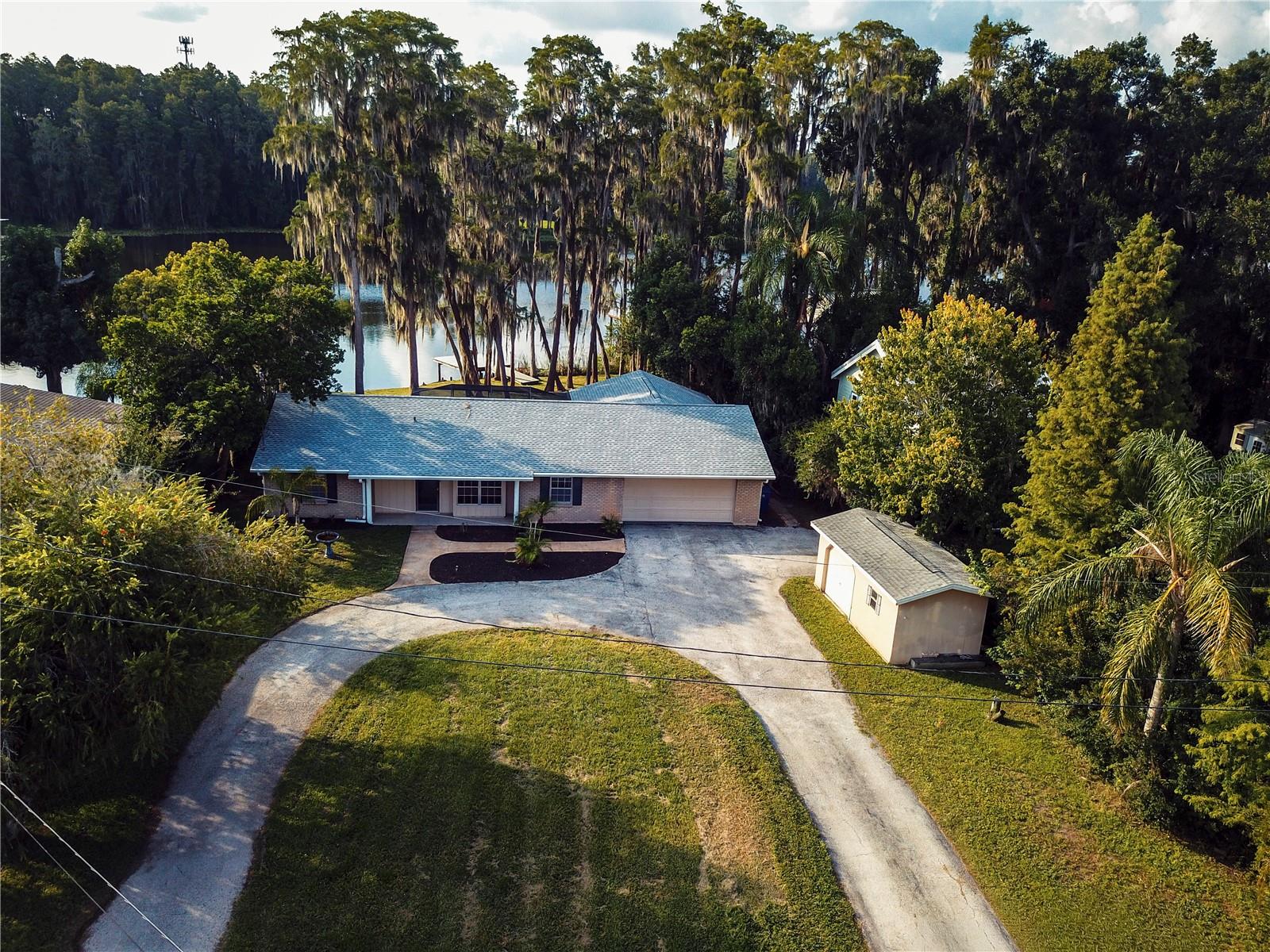 21864 PINEYWOOD LOOP