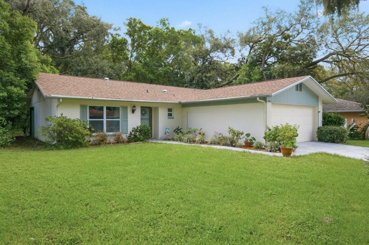 10624 Encino Ct Property Photo 1
