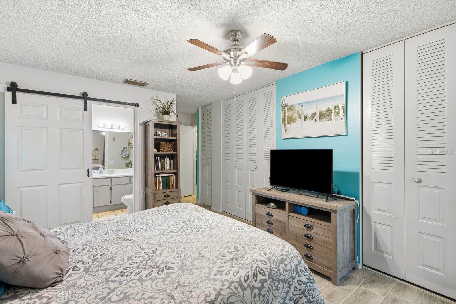 10624 Encino Ct Property Photo 19