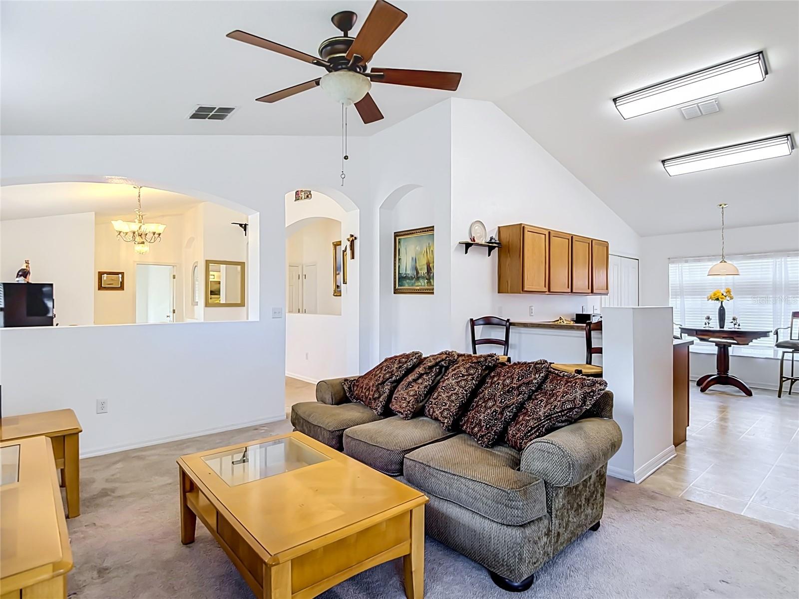 24443 Summer Wind Ct Property Photo 8