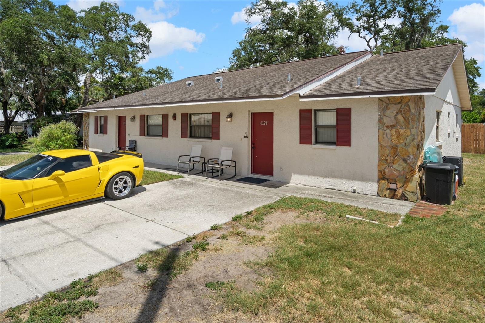 6328 Polk St Property Photo 3