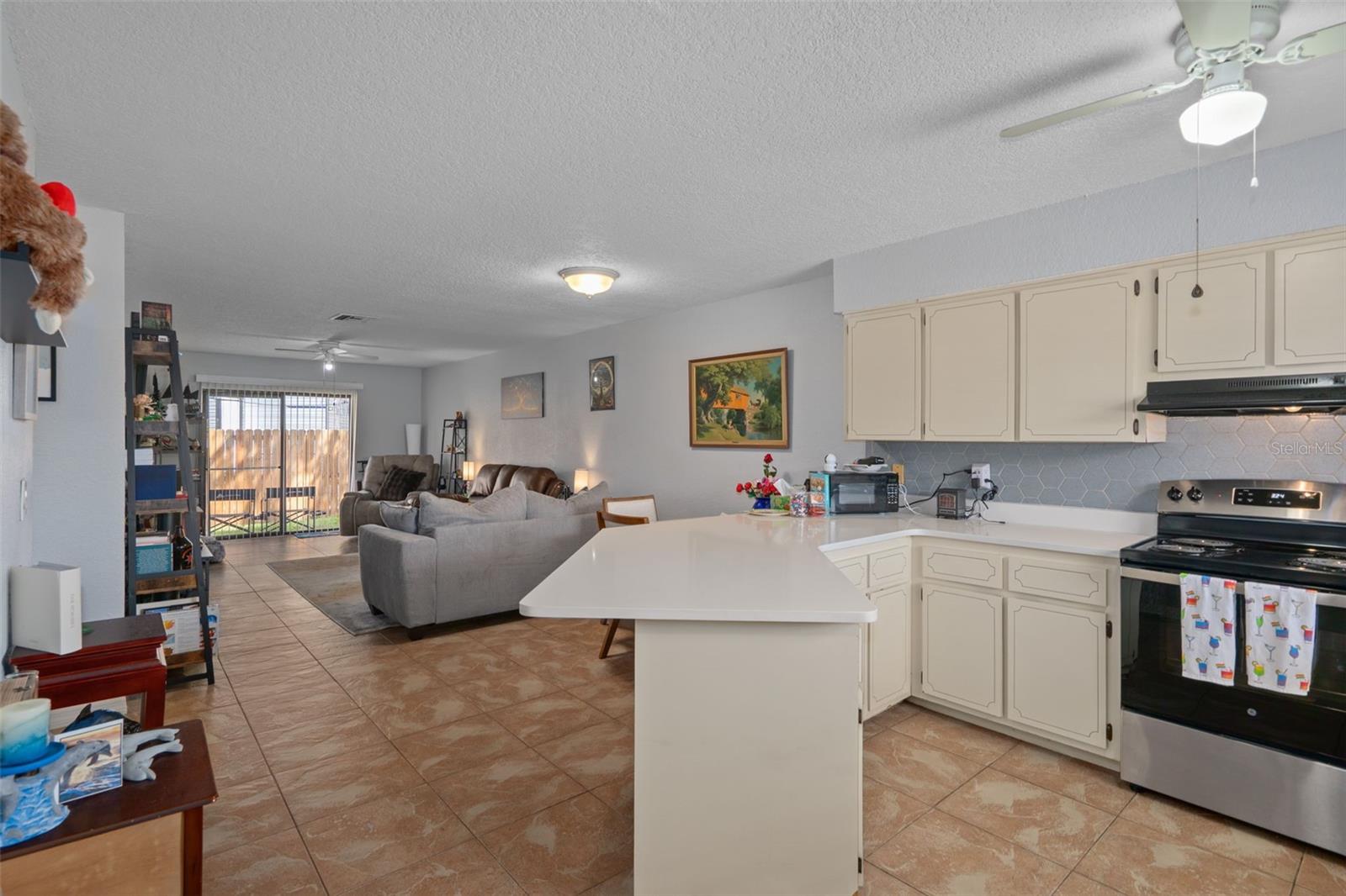 6328 Polk St Property Photo 22