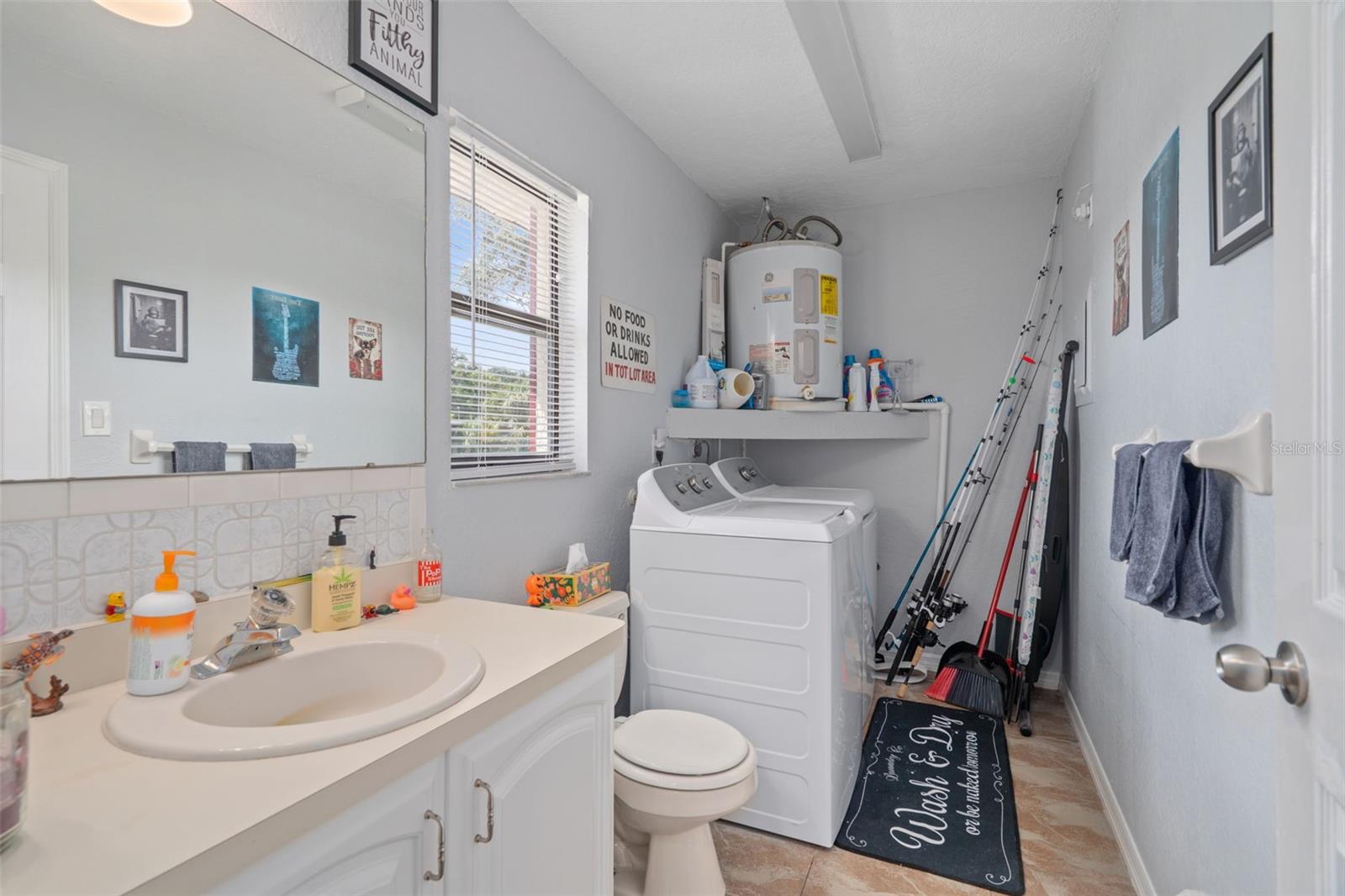 6328 Polk St Property Photo 37