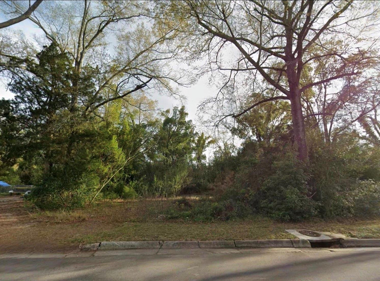 Deering St Property Photo 2