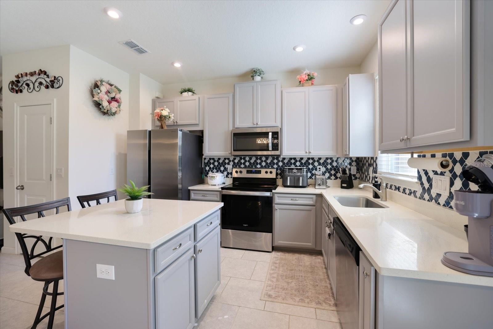 11814 Sky Acres Ter Property Photo 7