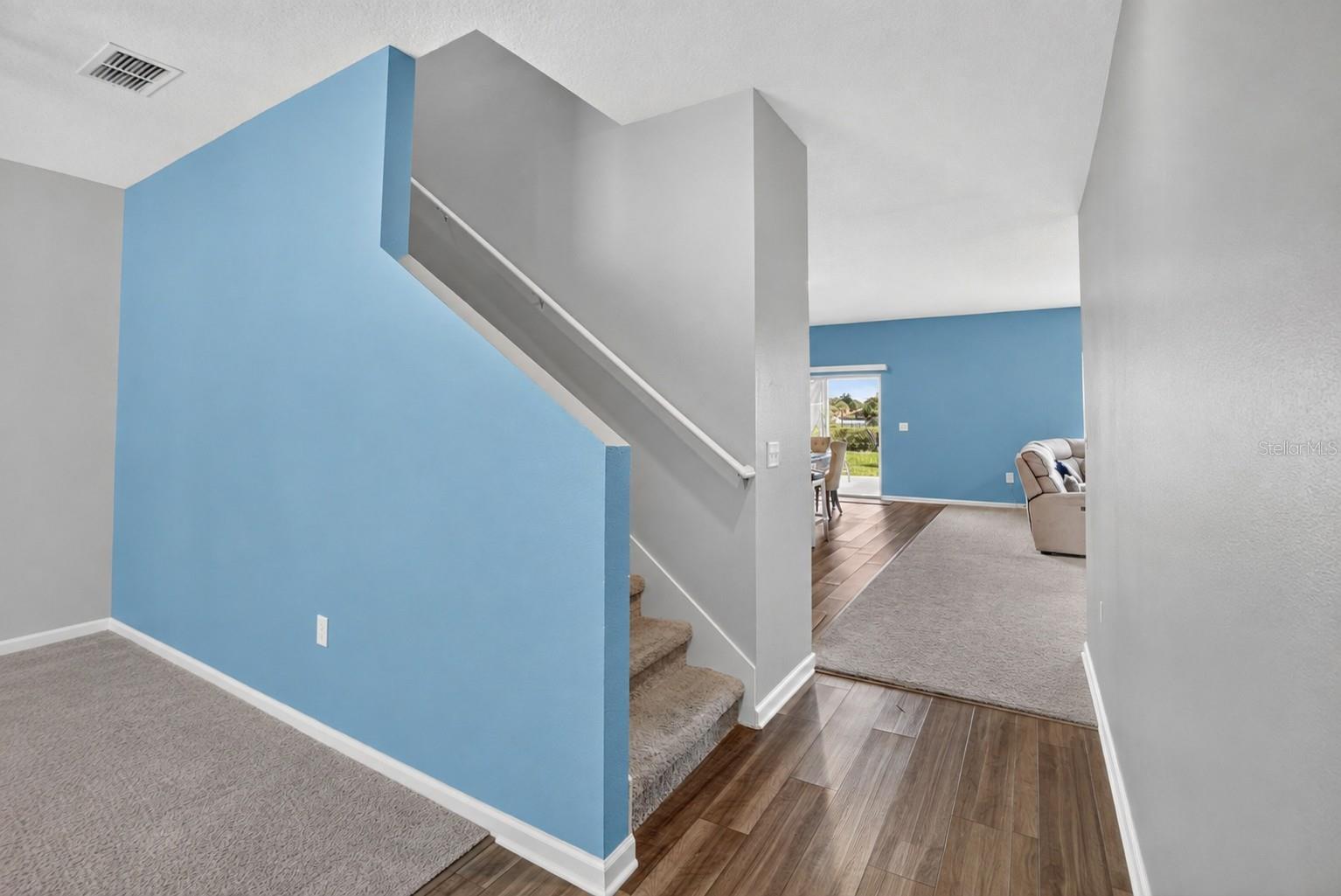 1325 Anchor Bend Dr Property Photo 5
