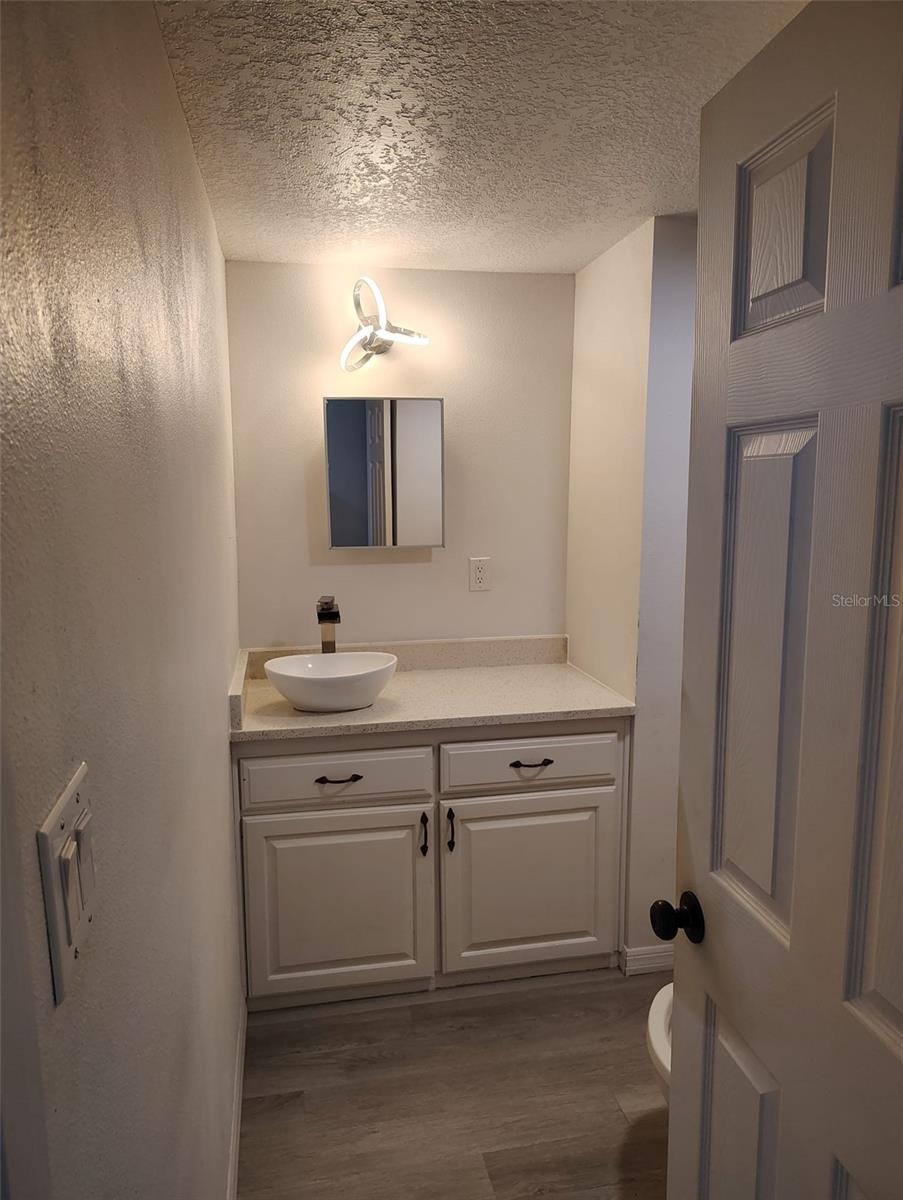 1741 Banana Rd Property Photo 12