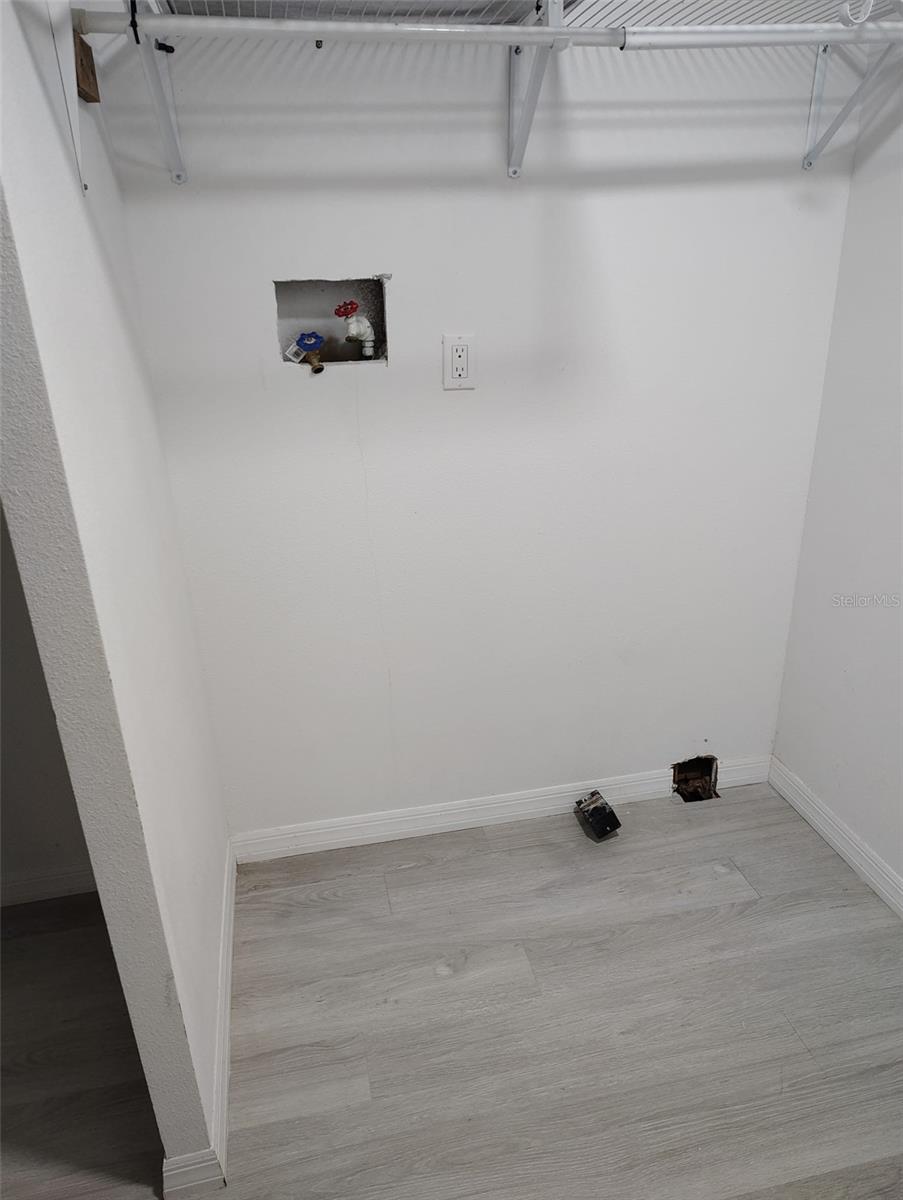 1741 Banana Rd Property Photo 20