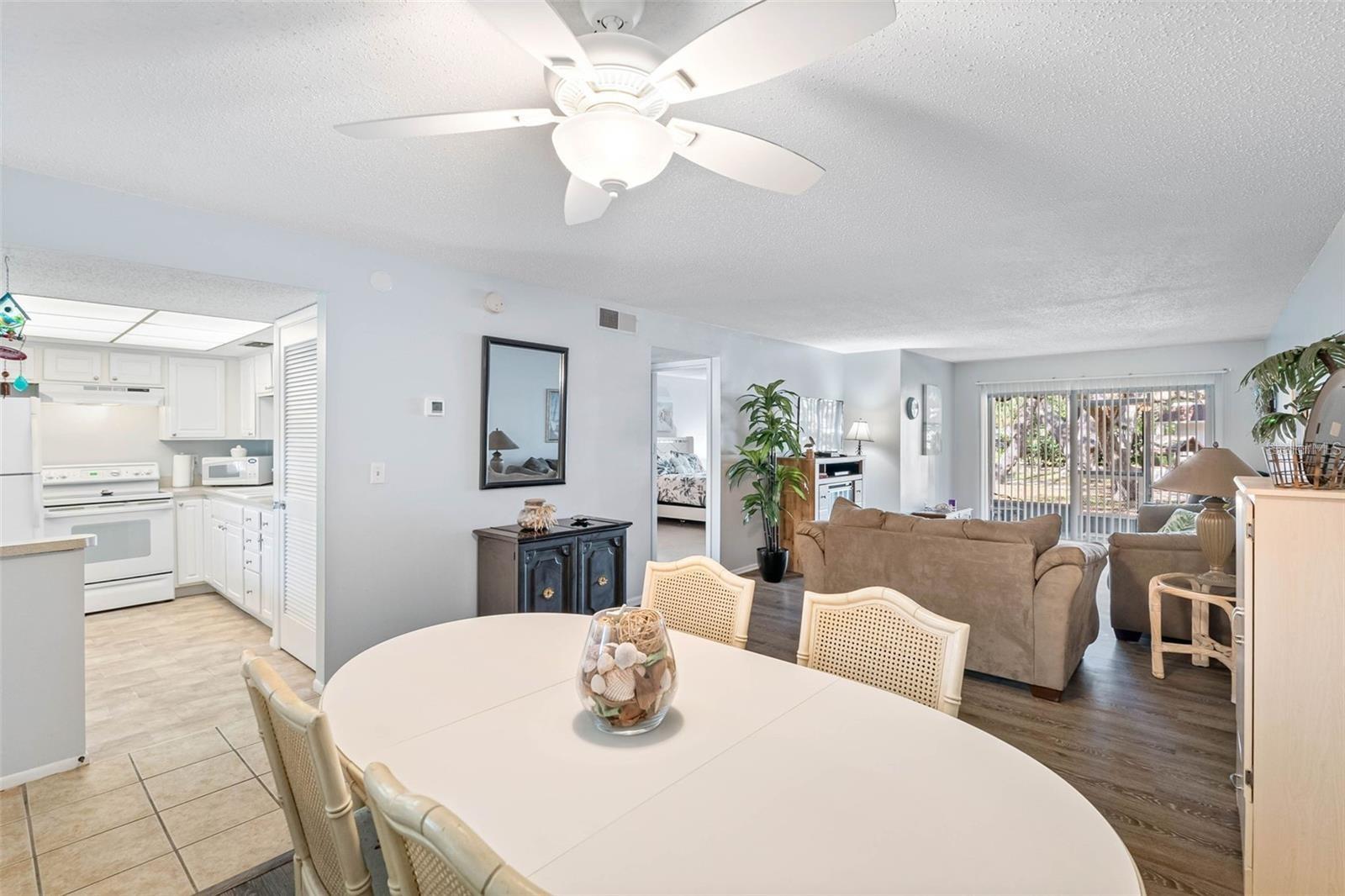 870 Virginia St #104 Property Photo 5
