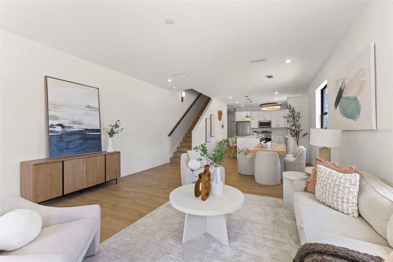 6214 64 Way N Property Photo 5