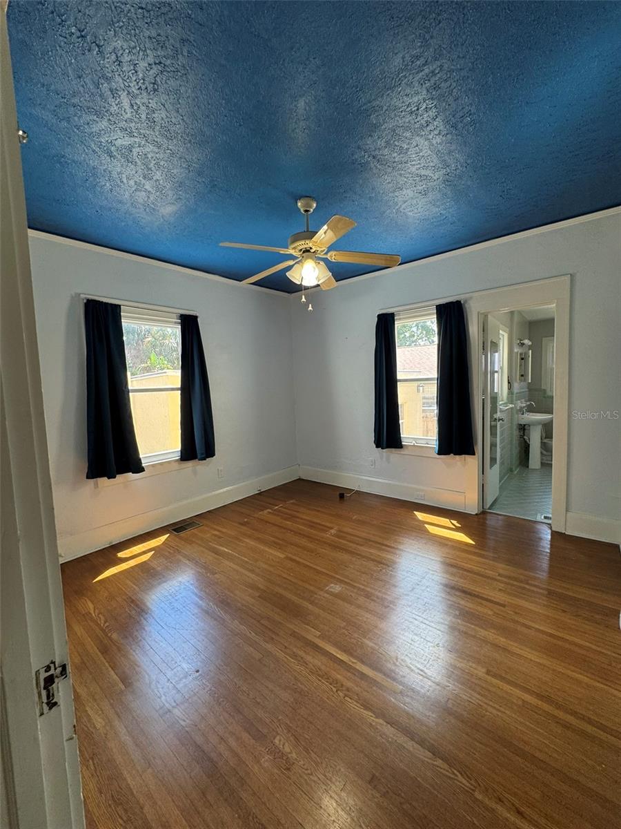 30 Kreamer Ave Property Photo 29