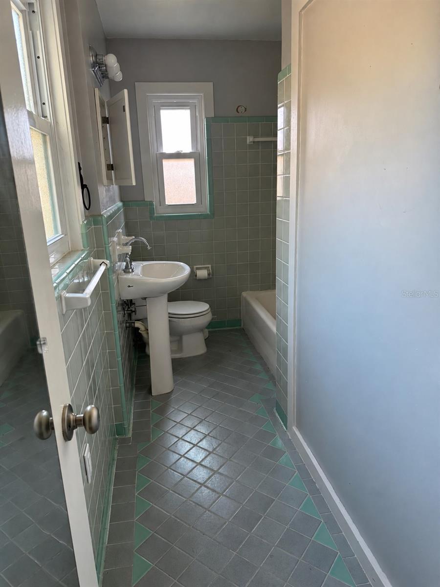 30 Kreamer Ave Property Photo 31