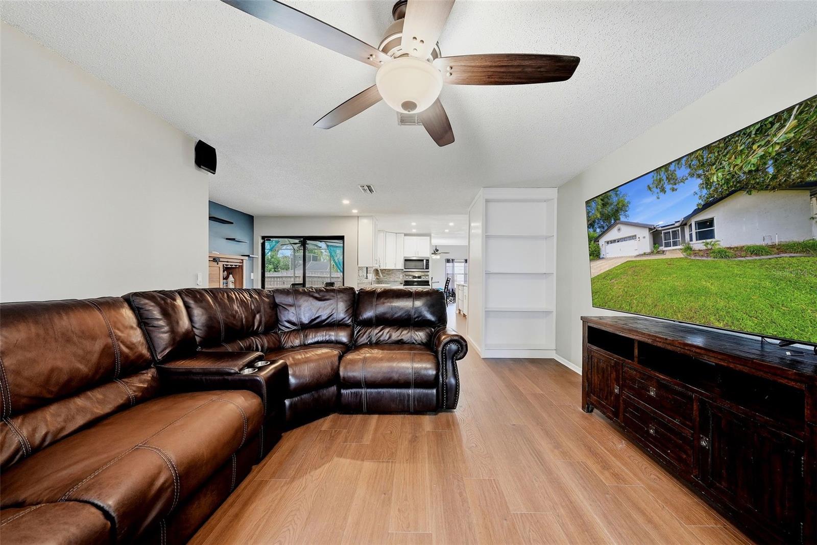 3916 Blooming Hill Ln Property Photo 19