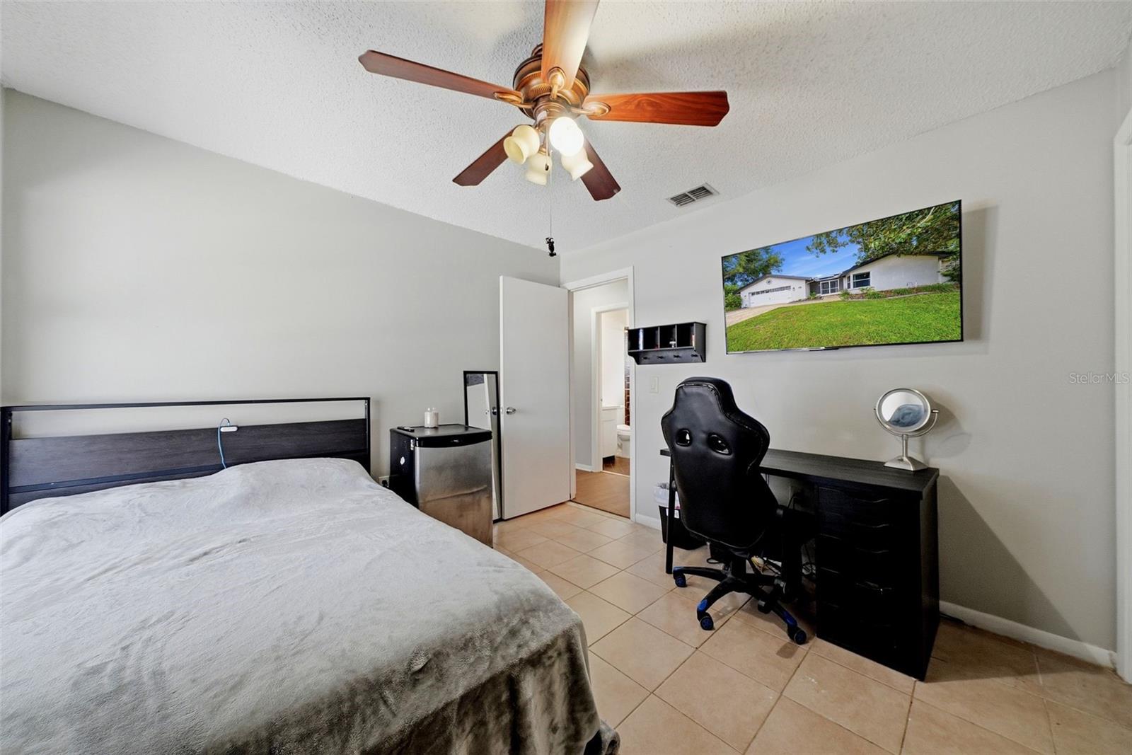 3916 Blooming Hill Ln Property Photo 29