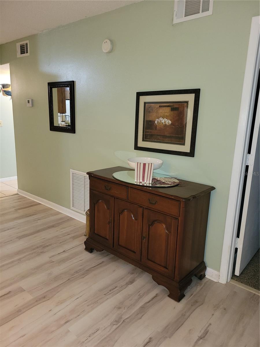 11201 122nd Ave #211 Property Photo 12
