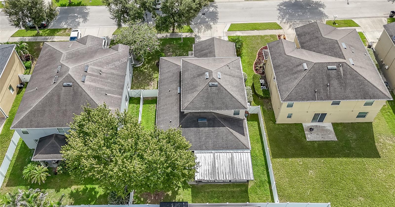 12226 Fairlawn Dr Property Photo 8