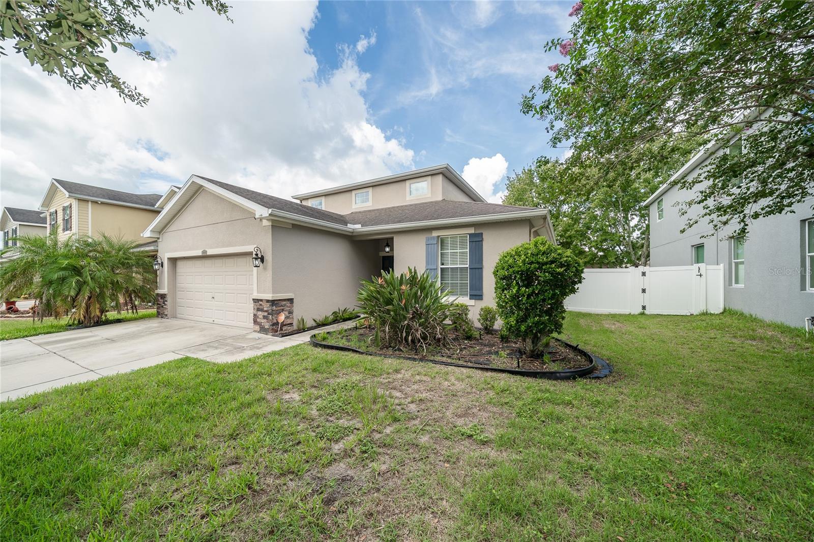 12226 Fairlawn Dr Property Photo 28