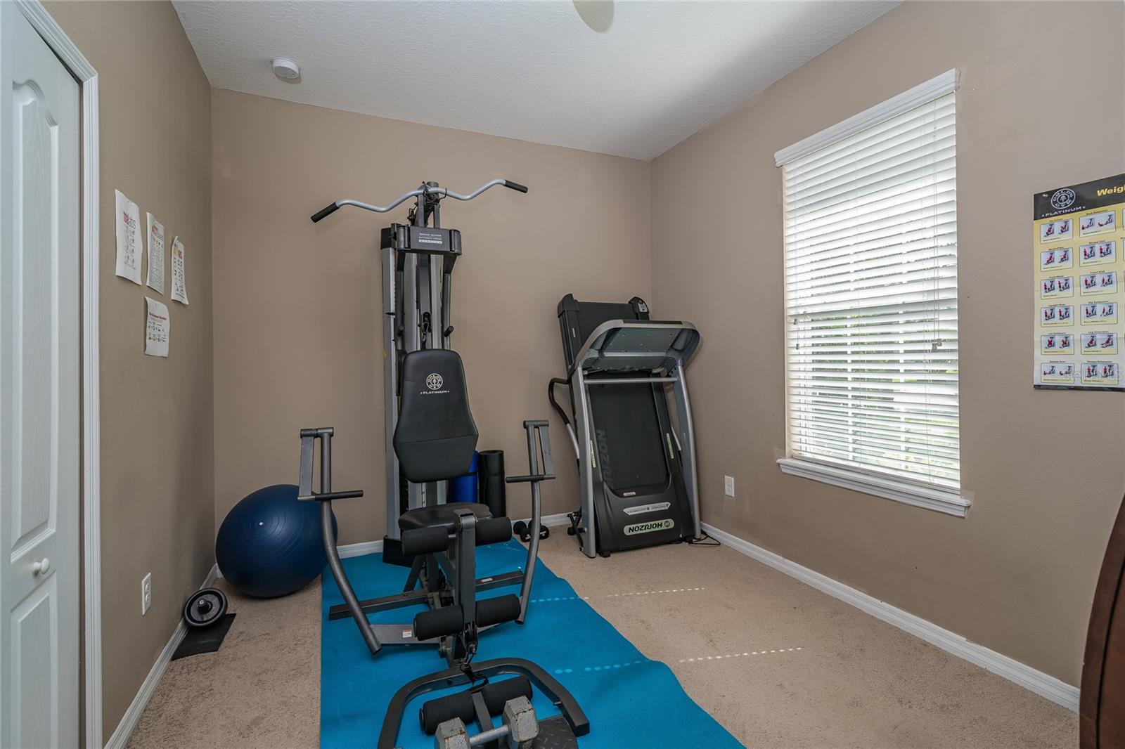 12226 Fairlawn Dr Property Photo 31